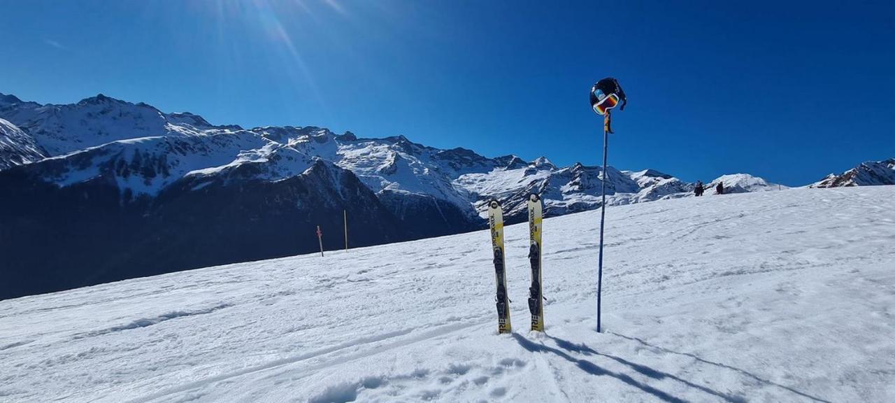 Appartement Tres Agreable Dans Belle Residence, Classe 3 Etoiles Par Le Comite Departementale Du Tourisme En Haute Garonne Bagneres-de-Luchon Bagian luar foto